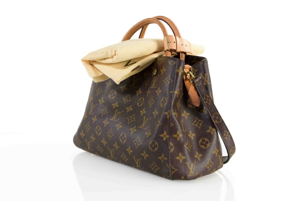 Louis Vuitton Montaigne MM