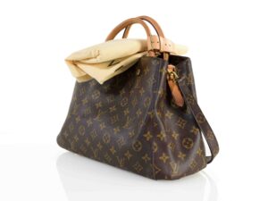 Louis Vuitton Montaigne MM